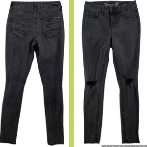 Seven7 EUC Black washed skinny Jegging style jeans distressed knees sz 10